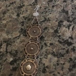 Vintage choker necklace.